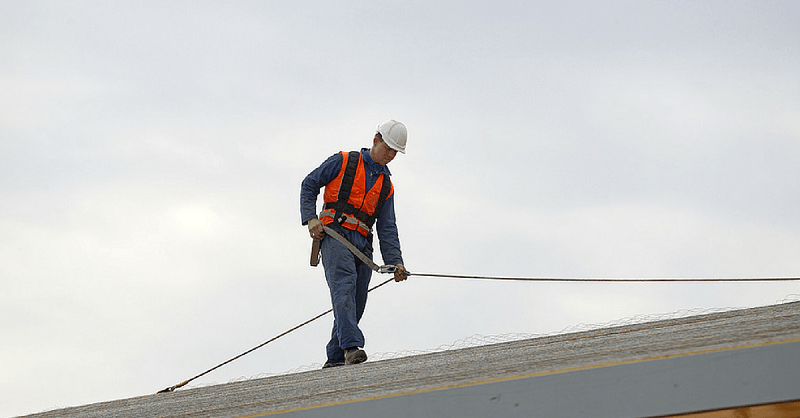commercial roof maintenance plans, executed with stringent safety standars